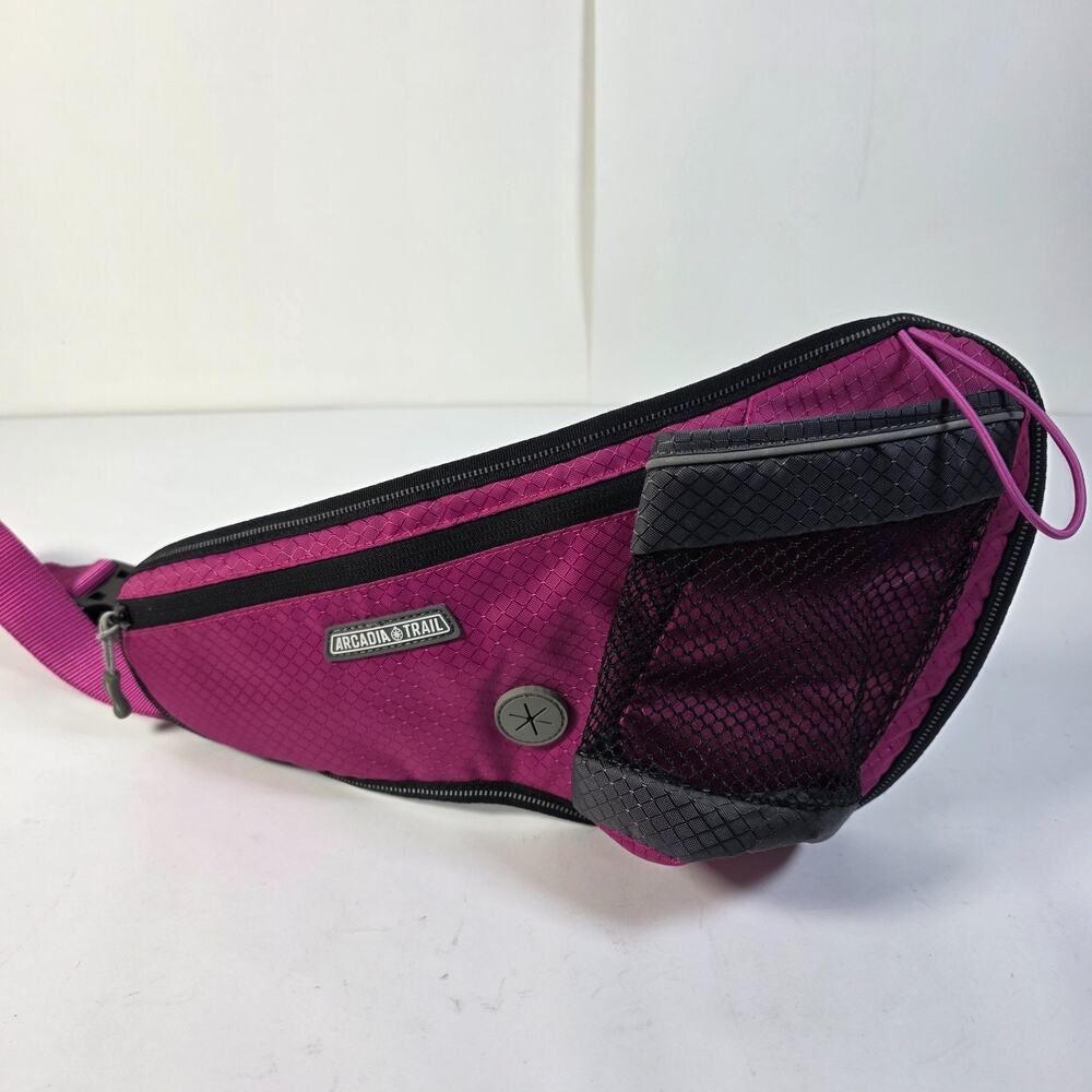 Arcadia Trail Dog Walking Running Waist Belt Treat Pouch Water Bottle Holder